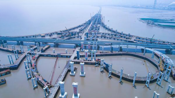 Bylo dokončeno poslední pilotové založení výměny binhai projektu ningbo fáze I s více linkami Hangyong
